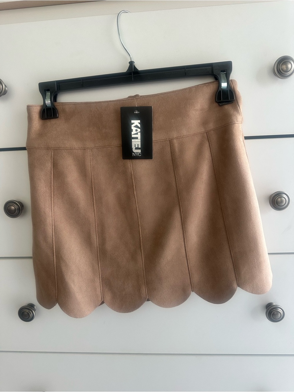 Katie J NYC Scalloped Faux Suede Mini Skirt - Tan - Picture 4 of 4